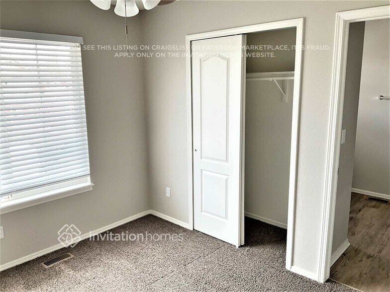 Building Photo - 5083 Hawk Springs Dr