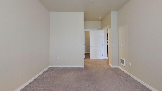 Building Photo - 2 Bedroom, 2 Bath Apartment in West Olympia – December Rent FREE!!