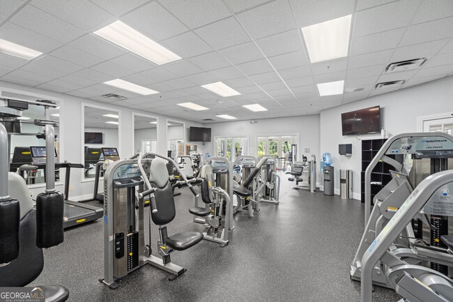 Building Photo - 2045 Kent Ct