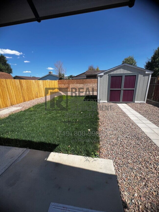 Building Photo - 2914 Acero Ave