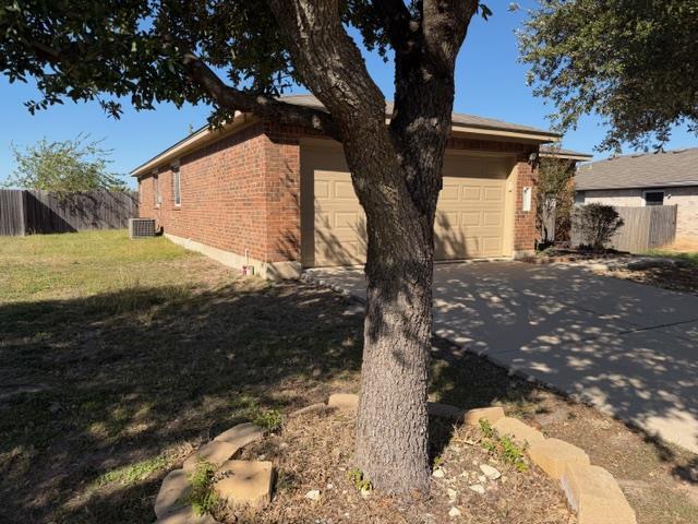 Building Photo - 917 W South St