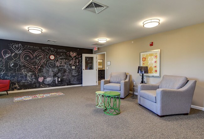 Interior Photo - Viewmont Square