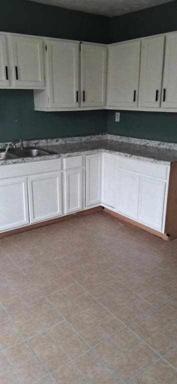 Building Photo - 1310 NE Monroe St