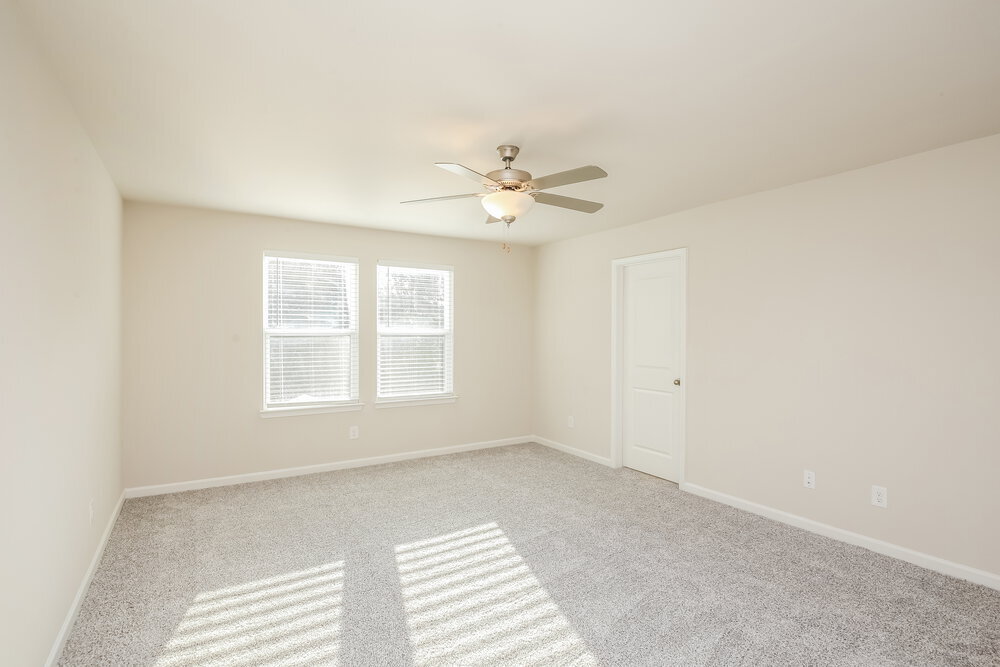 Building Photo - 5856 Hackberry Ln