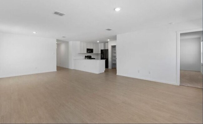 Building Photo - 4-Bedroom Home for Rent in Hidden Meadows