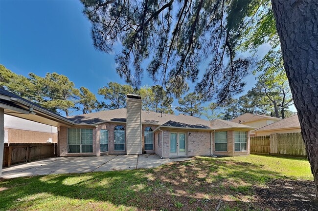 Building Photo - 18803 Racquet Sports Way