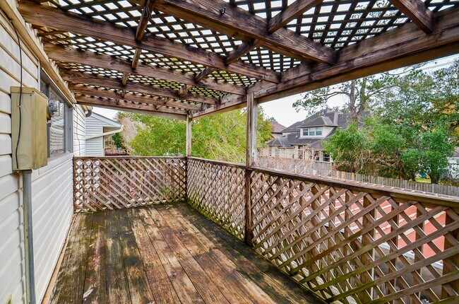 Building Photo - 854 Wax Myrtle Ln