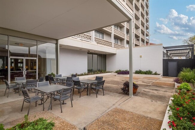 Building Photo - 1801 Lavaca St