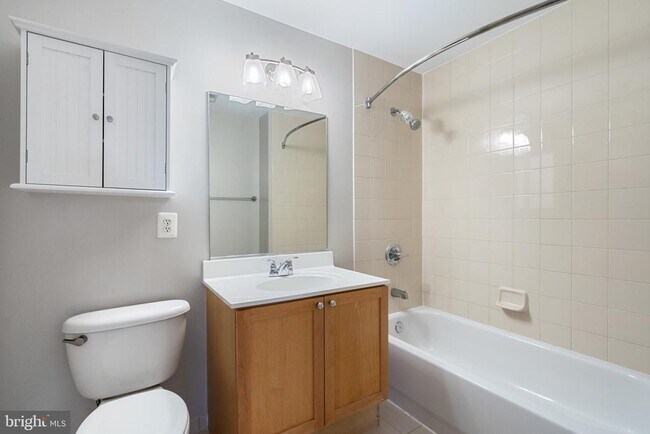 Building Photo - 2001 15th St N