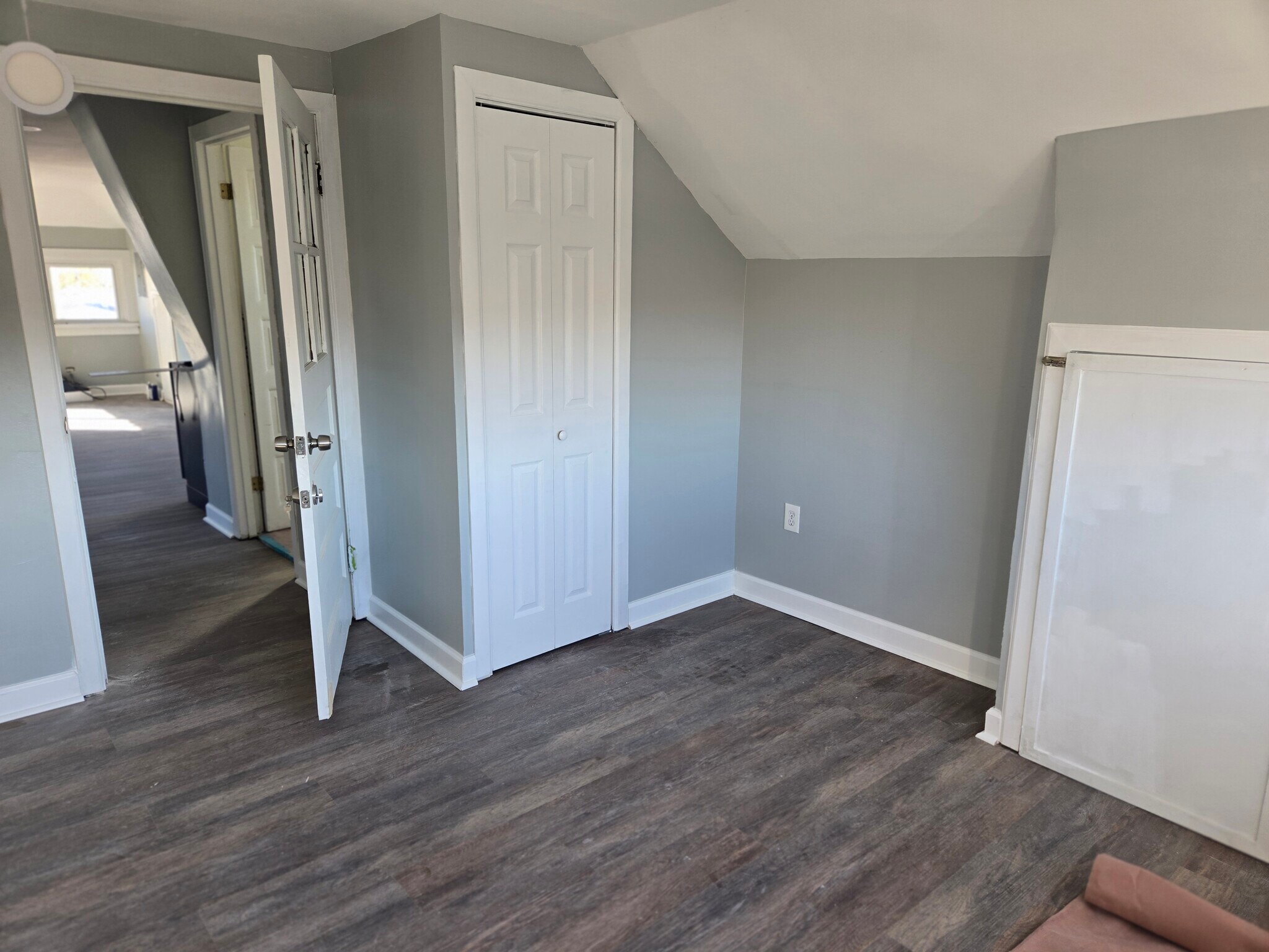 Building Photo - 4629 S Kedvale Ave