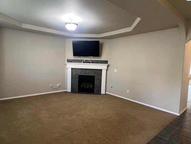 Building Photo - Sourthridge Area for rent