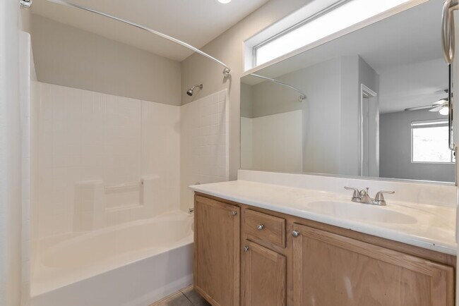 Building Photo - 1931 Sundown Canyon Dr