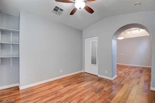 Building Photo - 8316 Vantare Ct