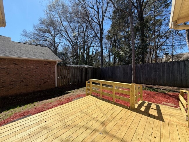 Building Photo - Exclusively Offered By Muse Realty Rentals, LLC