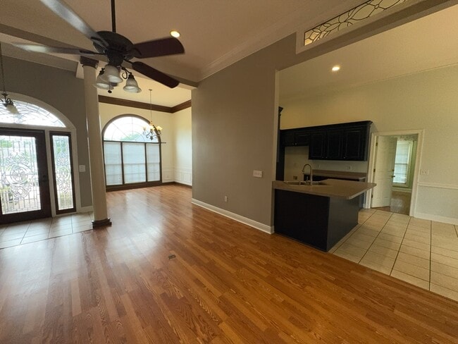 Building Photo - 103 Canter Cove