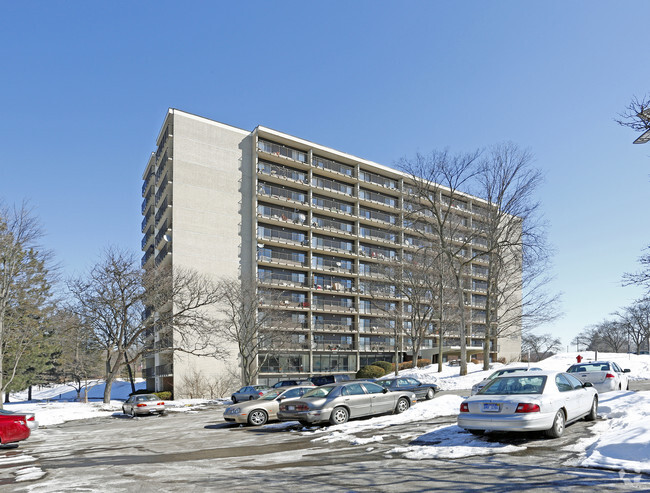 Building Photo - McDonnell Tower