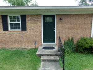 Building Photo - 4901 Tanglewood Dr