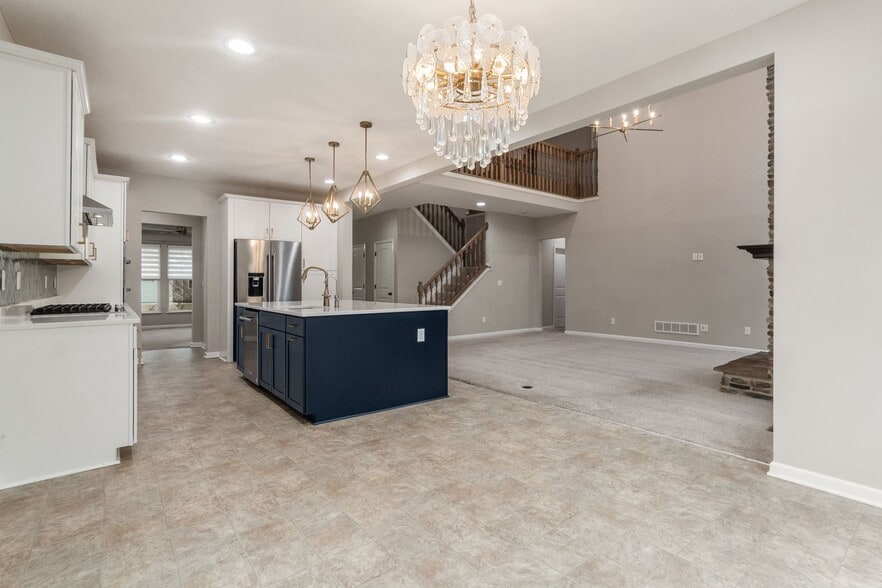 Building Photo - 11954 Azalea Wy