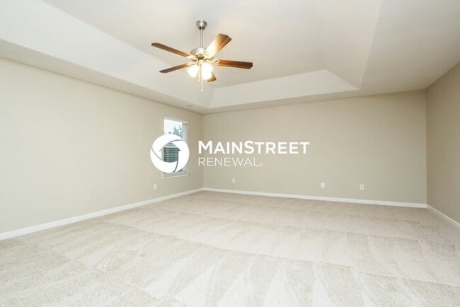 Building Photo - 5 Bedroom Pet-Friendly Home in Buford, GA with Main Street Renewal