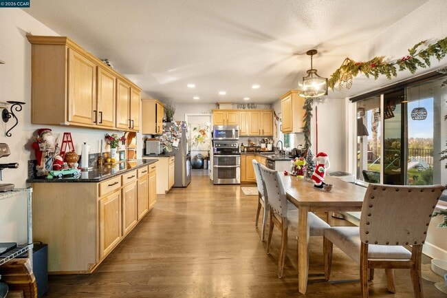 Building Photo - 500 Discovery Bay Blvd