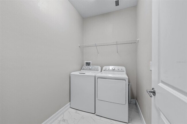 Building Photo - 4549 Ancona Way