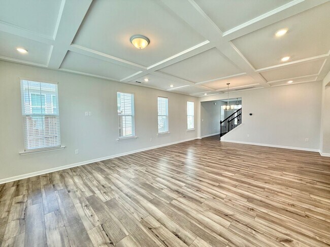 Building Photo - Stunning New 5BD, 5BA Garner Home with Lux...