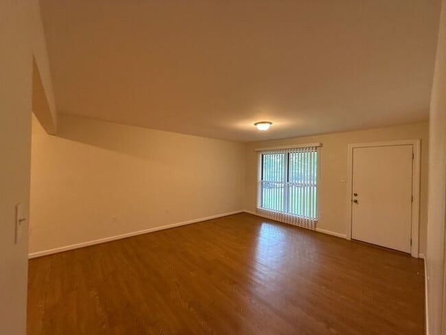 Building Photo - T.R. Lawing Realty Property