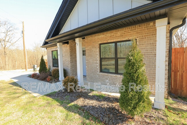 Building Photo - 10 Latheron Pl