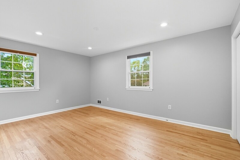 Building Photo - 13314 Vanessa Ave