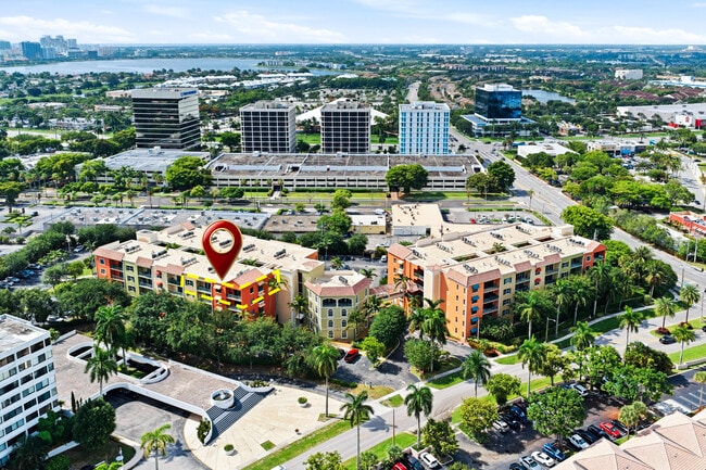 Building Photo - 1640 Presidential Way