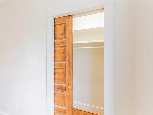 Building Photo - Beautifully Restored Belmont Gem With Fenced Yard