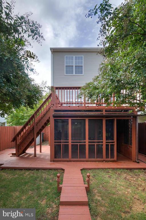 Building Photo - 44102 Tippecanoe Terrace
