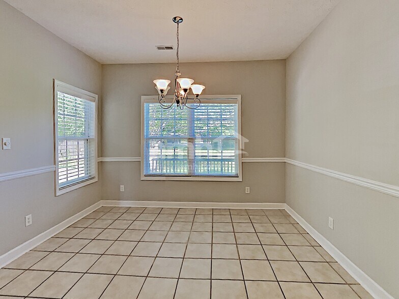 Building Photo - 4662 Forsman Ct