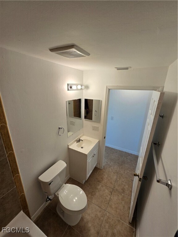 Building Photo - 3820 SW 16th Pl