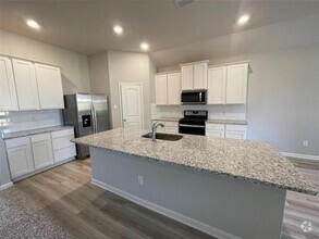 Building Photo - 2100 Yarborough Dr