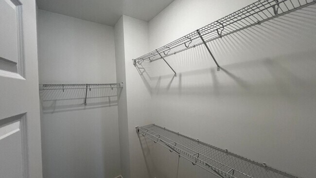 Building Photo - Luxury 3BR/3BA Townhome in Spain Park School District – Available Now