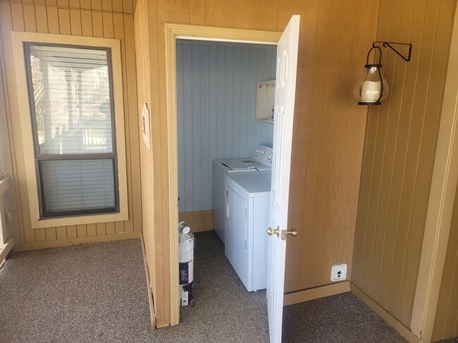 Building Photo - 51 Golfers Loop