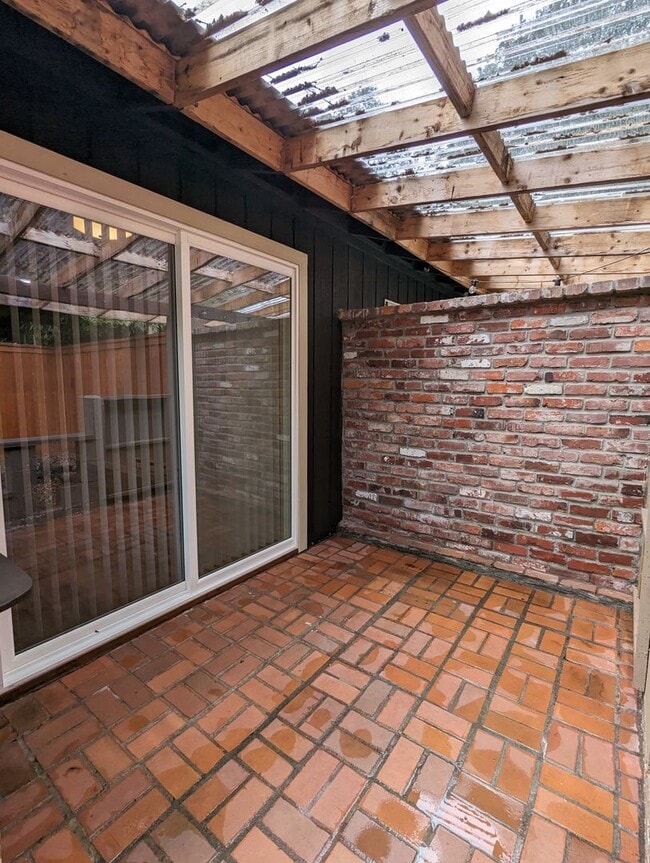 Building Photo - 5713-5713 64th St W