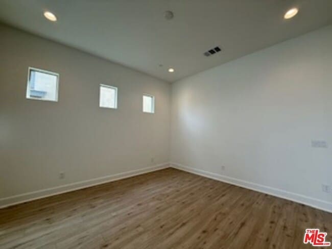Building Photo - 11763 Quailrun Ct