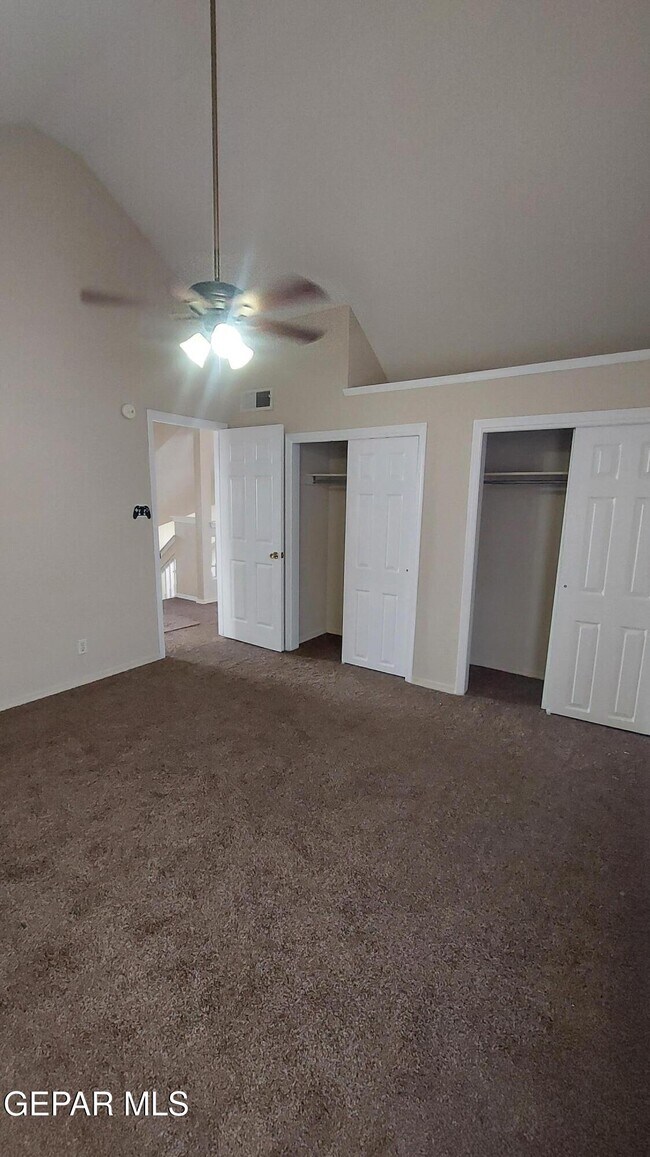 Building Photo - 7744 Luz De Camino Way