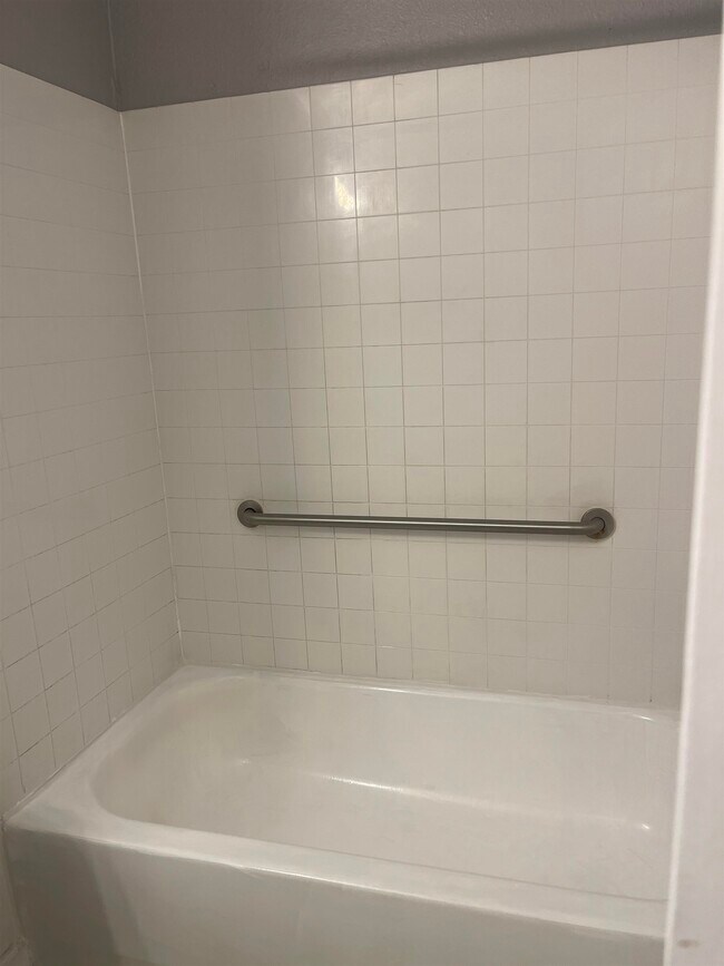 Building Photo - 4420 Carter Rd