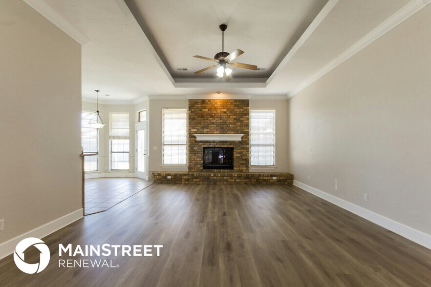 Building Photo - 17112 Bridle Ridge Cir