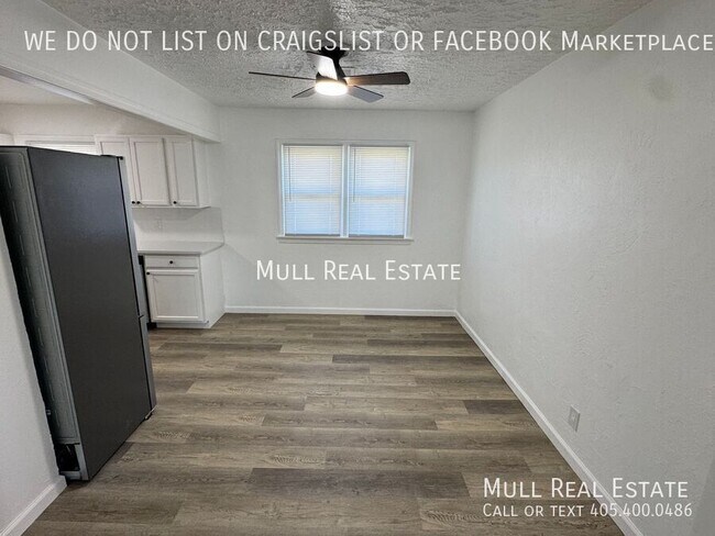 Building Photo - 1801 Oxford Way