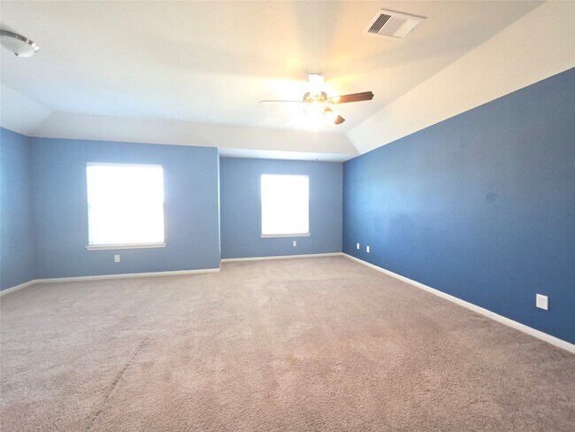 Building Photo - 26035 Allan Poe Dr