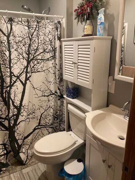 bathroom - 144 Almond Way