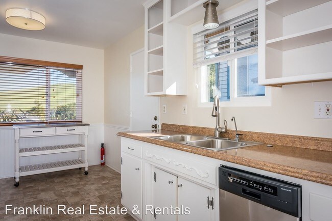 Building Photo - 2 br, 1 bath House - 972 Balboa