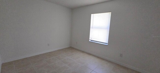 Building Photo - 4755 SW 151st Pl