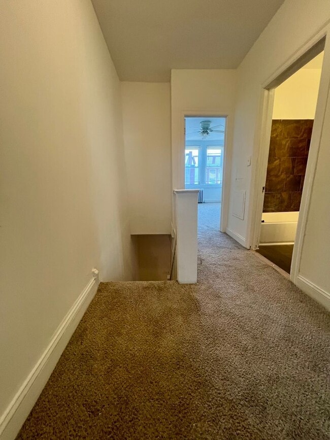 Building Photo - Gorgeous 3-Bedroom Townhome in Allegheny West! Available NOW!