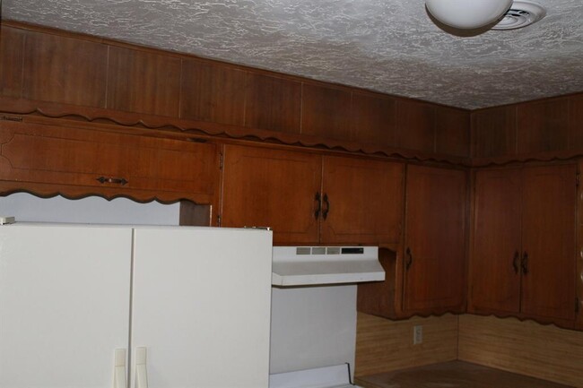 Building Photo - 1324 Denison Dr
