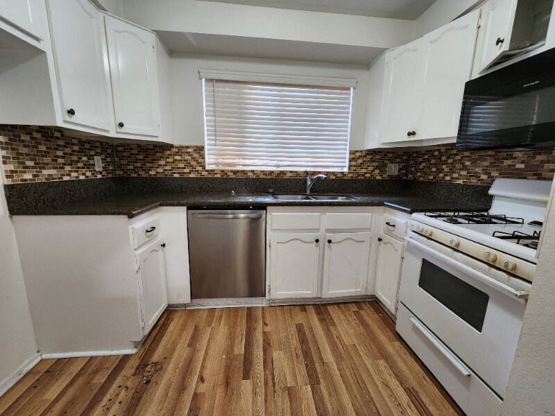 Building Photo - 20818 Harvard Blvd